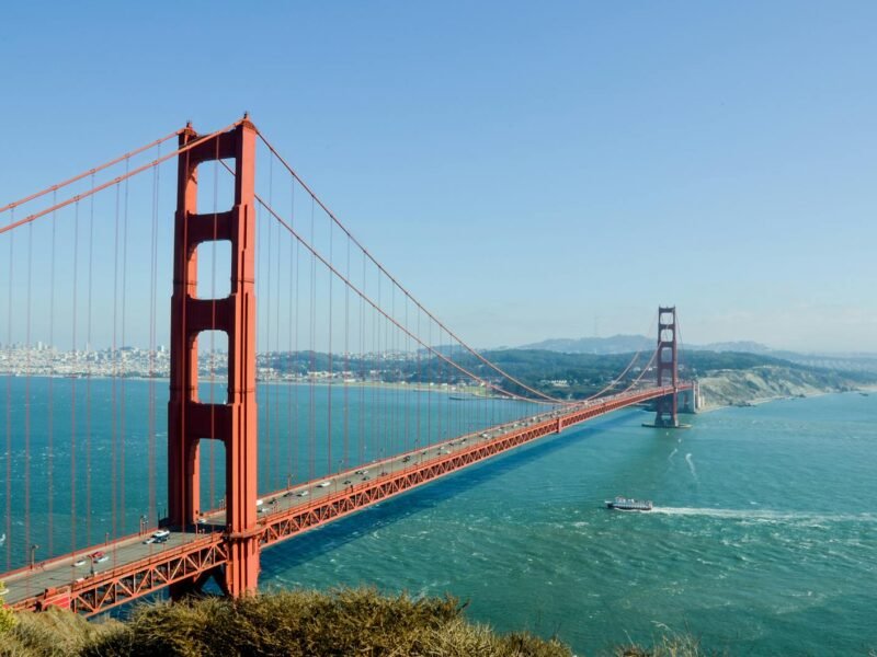Iconic Golden Gate Bridge spanning the San Francisco Bay on a clear day.